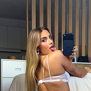 Siri Holm