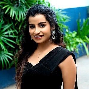 Sivaangi Krishnakumar