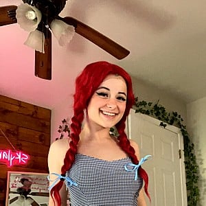 Skylar Paige