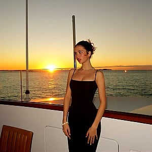 Sloane Alex