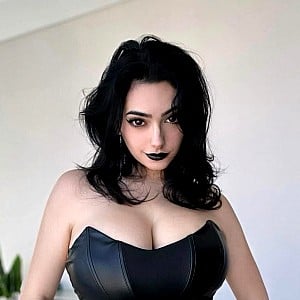 Sofia Mina Delle Cave