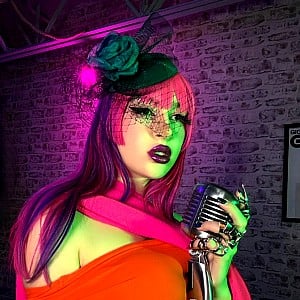 Solene Velvet