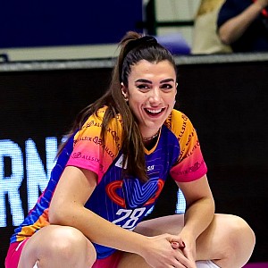 Sonia Candi