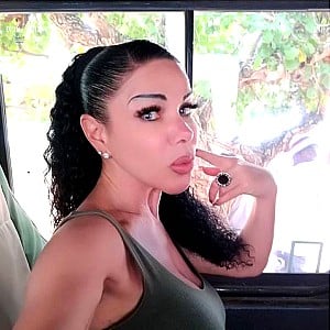 Sonia Eyes