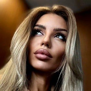 Sonya Gold