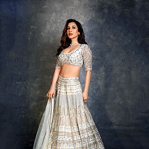Sophie Choudry