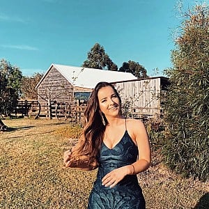 Sophie Currie