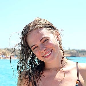 Sophie Dove