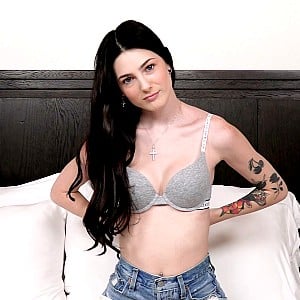 Sophie Tyler