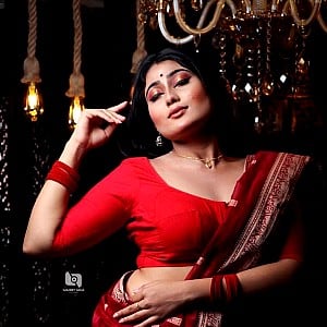 Soumi Saha