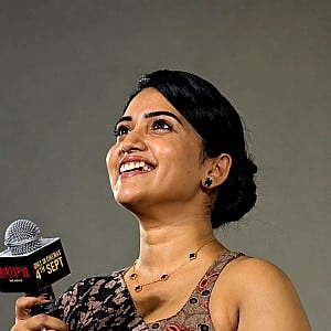 Sravanthi Chokarapu