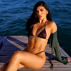Stacy Araya