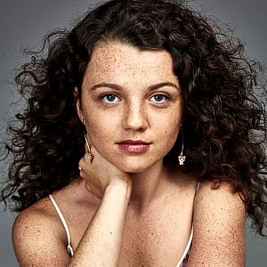 Stefania LaVie Owen