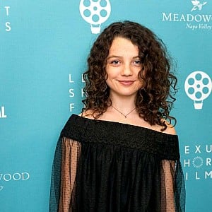 Stefania LaVie Owen