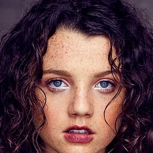 Stefania LaVie Owen