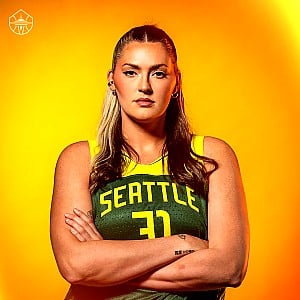 Stefanie Dolson