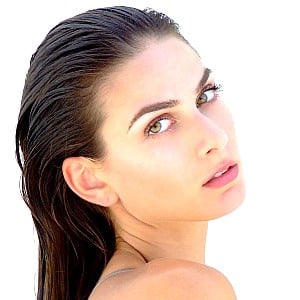 Stefanie Nazoyan