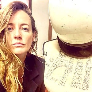 Stephanie Allynne