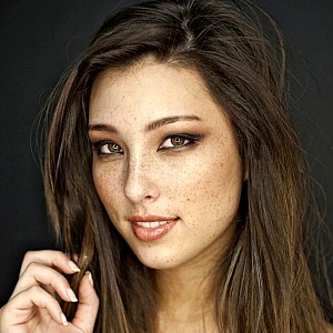 Stephanie Cafaro Wang