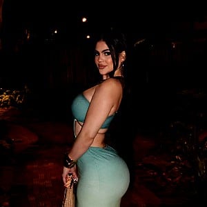 Stephanie De La Cruz