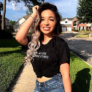 Stephanie Marie