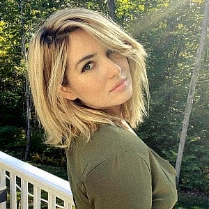 Stephanie Matto