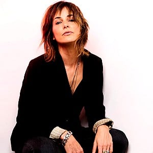 Stephanie Szostak