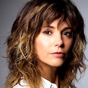 Stephanie Szostak