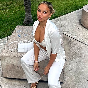 Stephanie Weiss