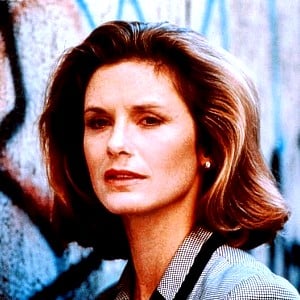 Stephanie Zimbalist