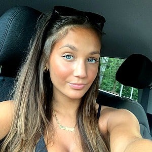 Stephanie Zustovich