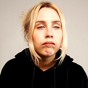 Stevie Martin