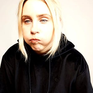 Stevie Martin