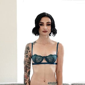 Stevie Moon