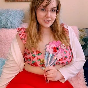 Strawbrrymilk