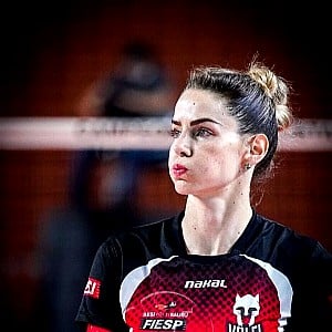 Suelle Oliveira