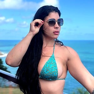 Suellen Lara