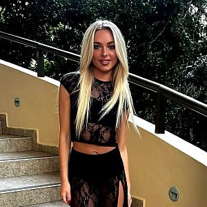 Summer Jones