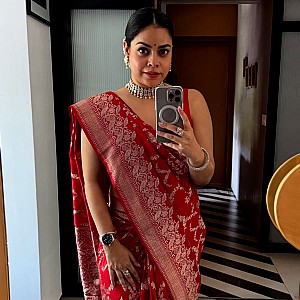 Sumona Chakravarti