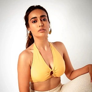 Surbhi Jyoti