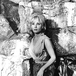 Susan Oliver