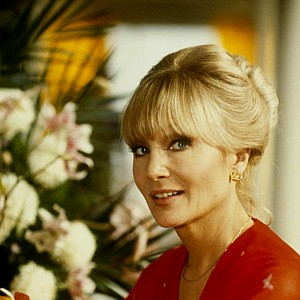 Susan Oliver