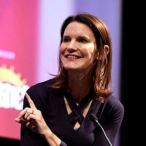 Susie Dent