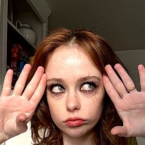 Suzanna Son
