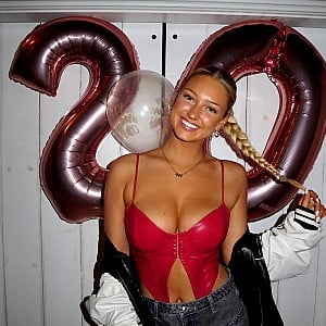 Sydney Thomas