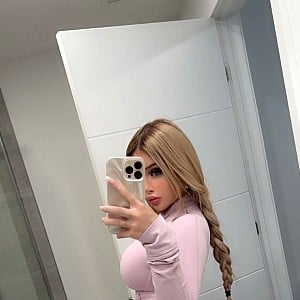 Sylvia Yasmina
