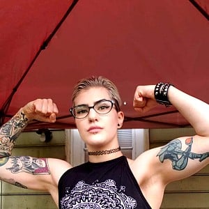 Synthetika Lynn