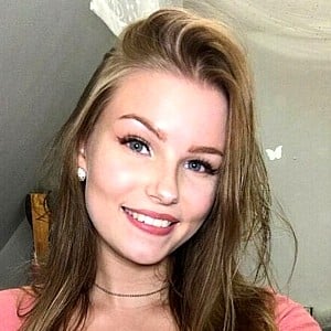 Tabea Schoe