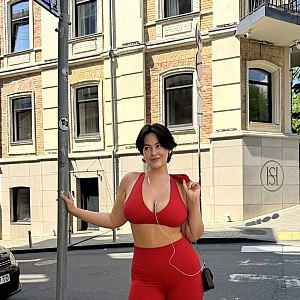 Taisia Aladin