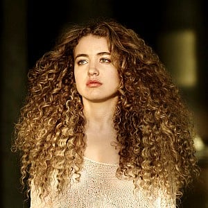 Tal Wilkenfeld